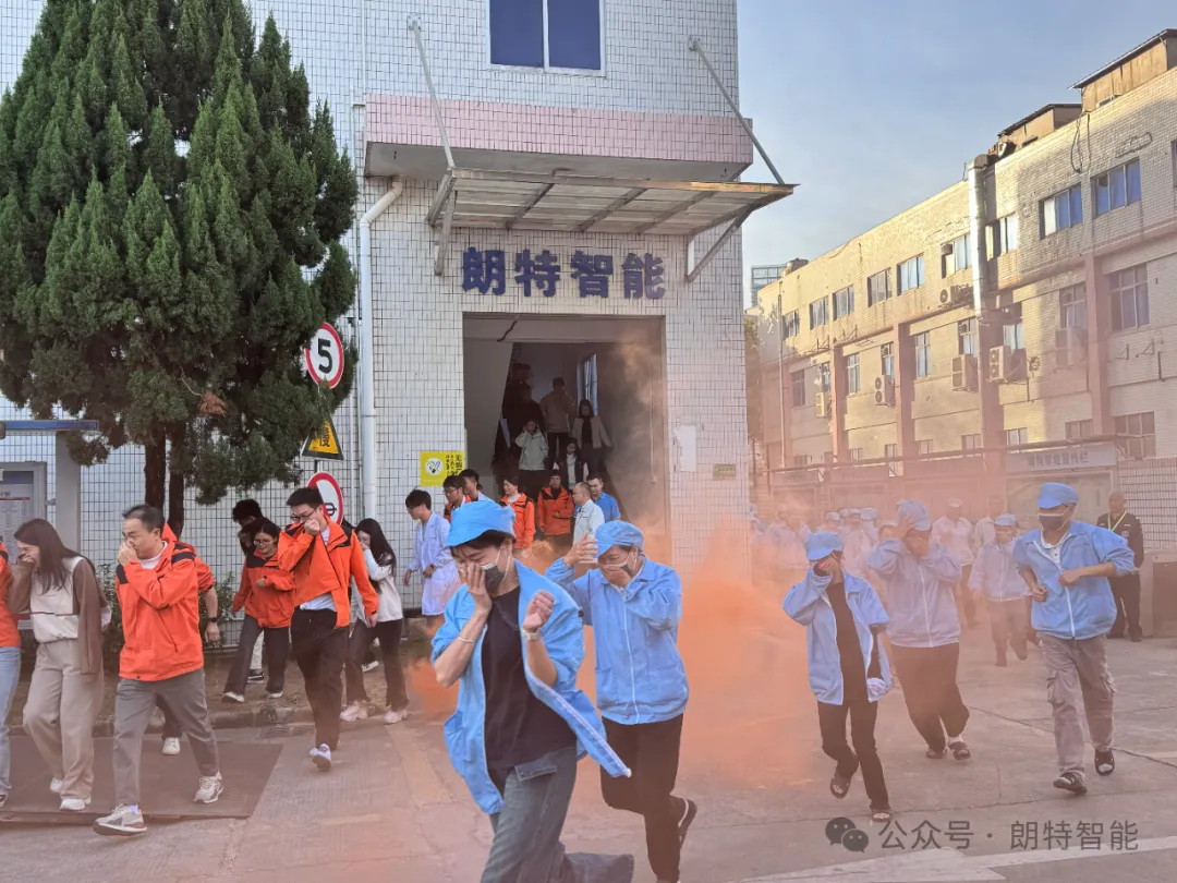 ���ΰ�ȫ˫���ߡ��� F66�������ܷ�չ���������뷴թ�����